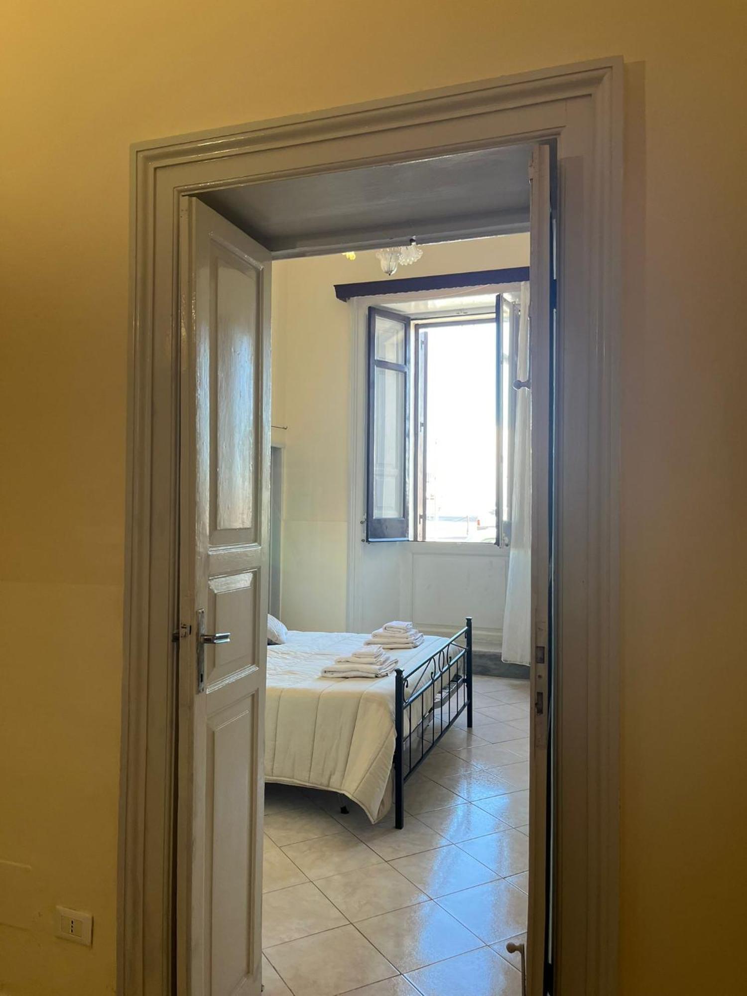 I Velieri Di Trapani Apartment Bagian luar foto