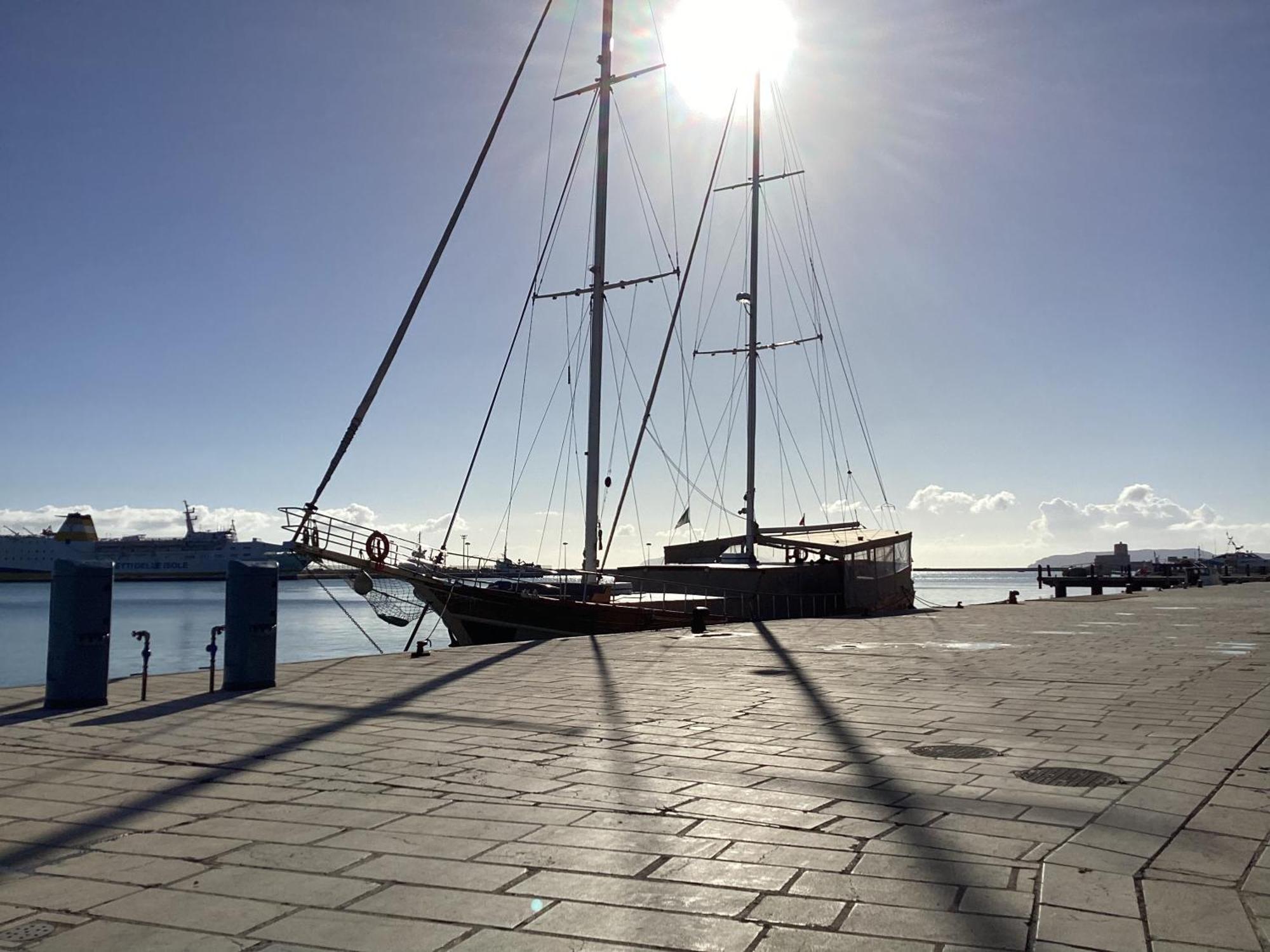 I Velieri Di Trapani Apartment Bagian luar foto